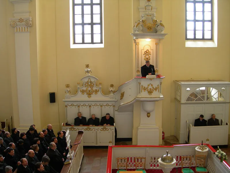 Sípos Tas Töhötöm esperes úr beiktatása a gyomai Református Templomban