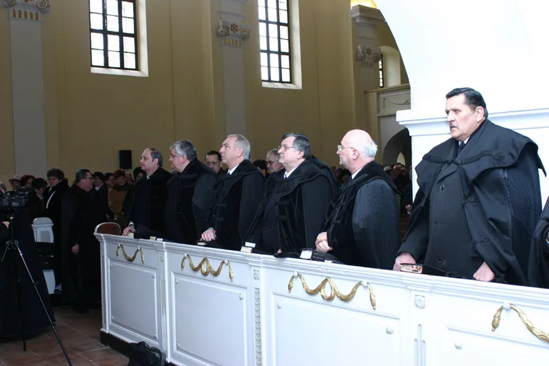 Sípos Tas Töhötöm esperes úr beiktatása a gyomai Református Templomban