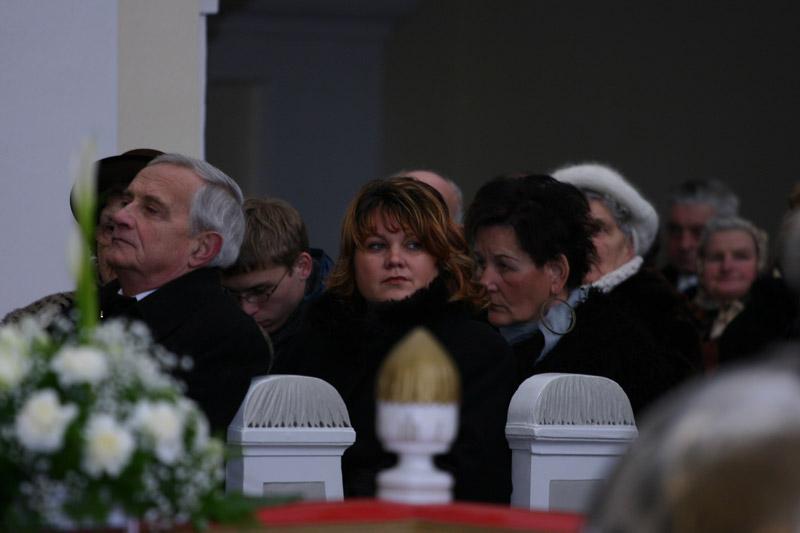 Sípos Tas Töhötöm esperes úr beiktatása a gyomai Református Templomban