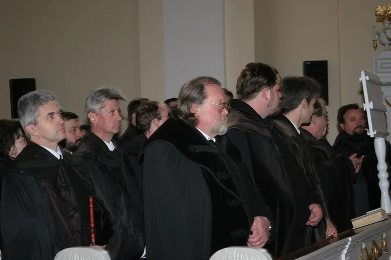 Sípos Tas Töhötöm esperes úr beiktatása a gyomai Református Templomban