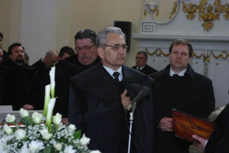Sípos Tas Töhötöm esperes úr beiktatása a gyomai Református Templomban
