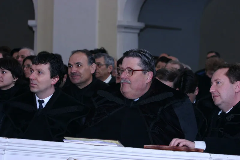 Sípos Tas Töhötöm esperes úr beiktatása a gyomai Református Templomban