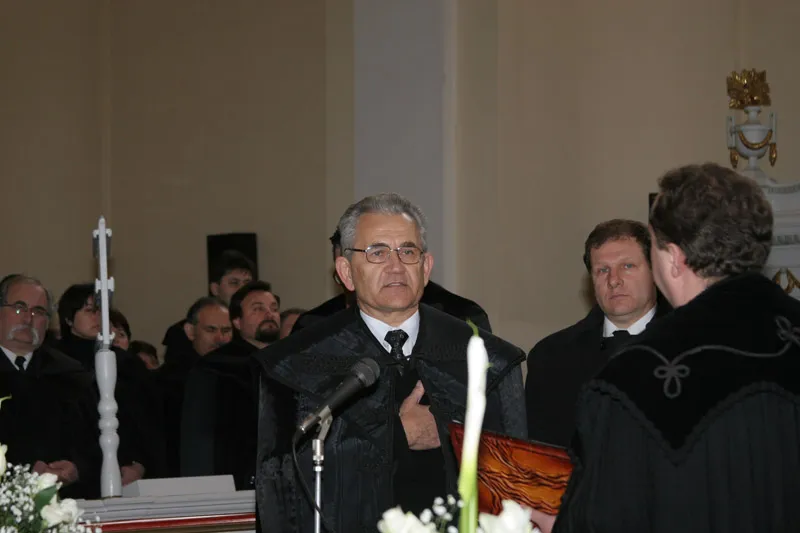 Sípos Tas Töhötöm esperes úr beiktatása a gyomai Református Templomban