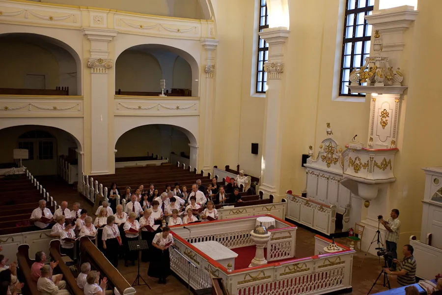 Az Ottawai Magyar Kórus és a Gyomaendrődi Zenebarátok Kamarakórus ünnepi hangversenye