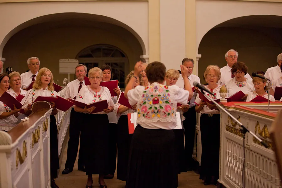 Az Ottawai Magyar Kórus és a Gyomaendrődi Zenebarátok Kamarakórus ünnepi hangversenye