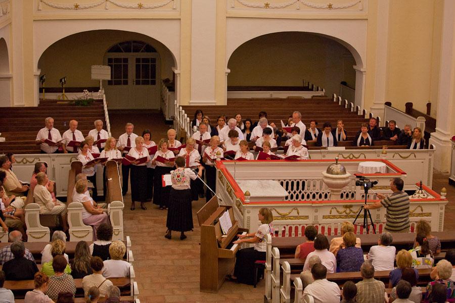 Az Ottawai Magyar Kórus és a Gyomaendrődi Zenebarátok Kamarakórus ünnepi hangversenye