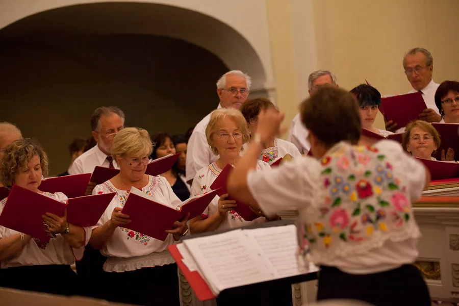 Az Ottawai Magyar Kórus és a Gyomaendrődi Zenebarátok Kamarakórus ünnepi hangversenye
