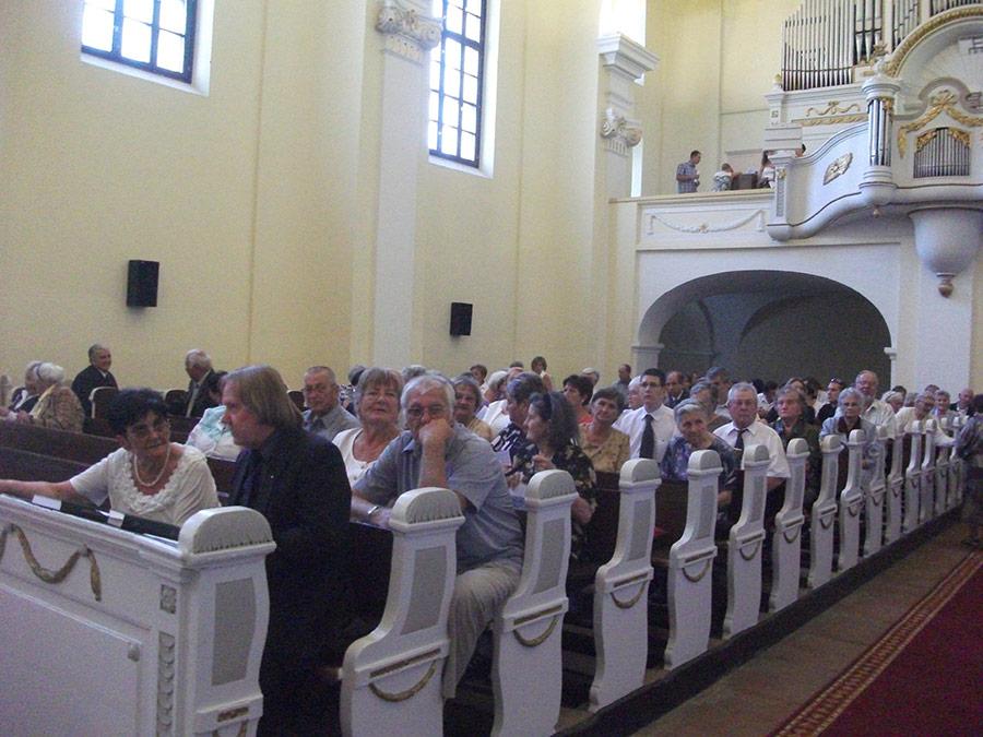 Papp Tibor lelkészbeiktatása és hálaadó istentisztelet a 200 éves templomért