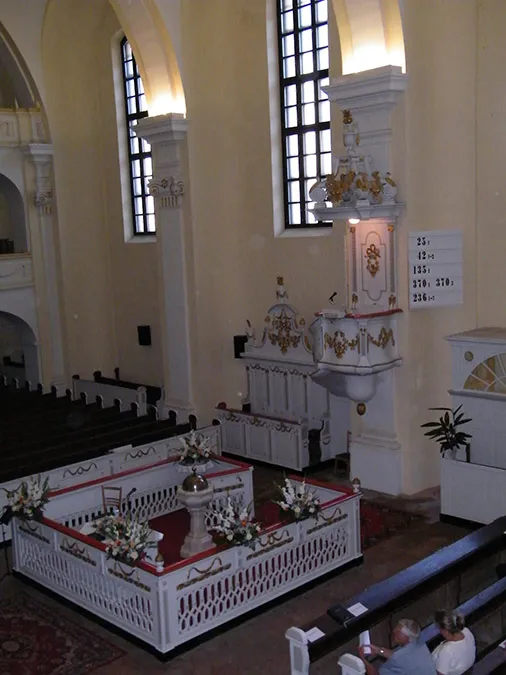 Papp Tibor lelkészbeiktatása és hálaadó istentisztelet a 200 éves templomért