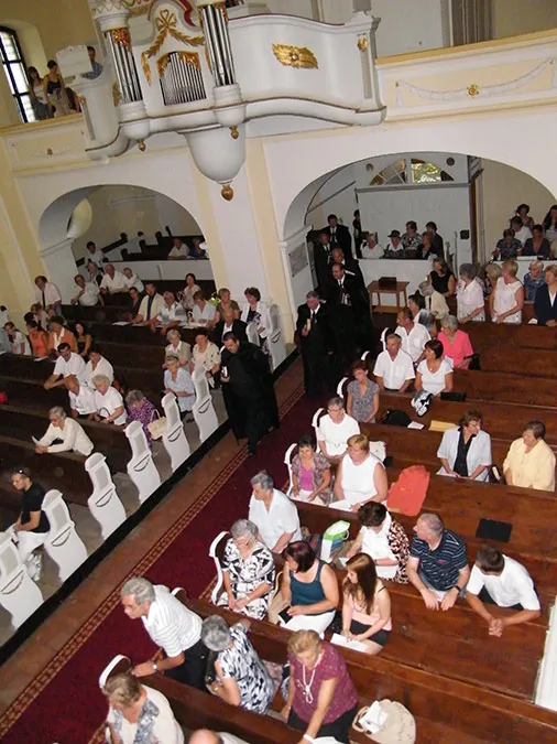 Papp Tibor lelkészbeiktatása és hálaadó istentisztelet a 200 éves templomért