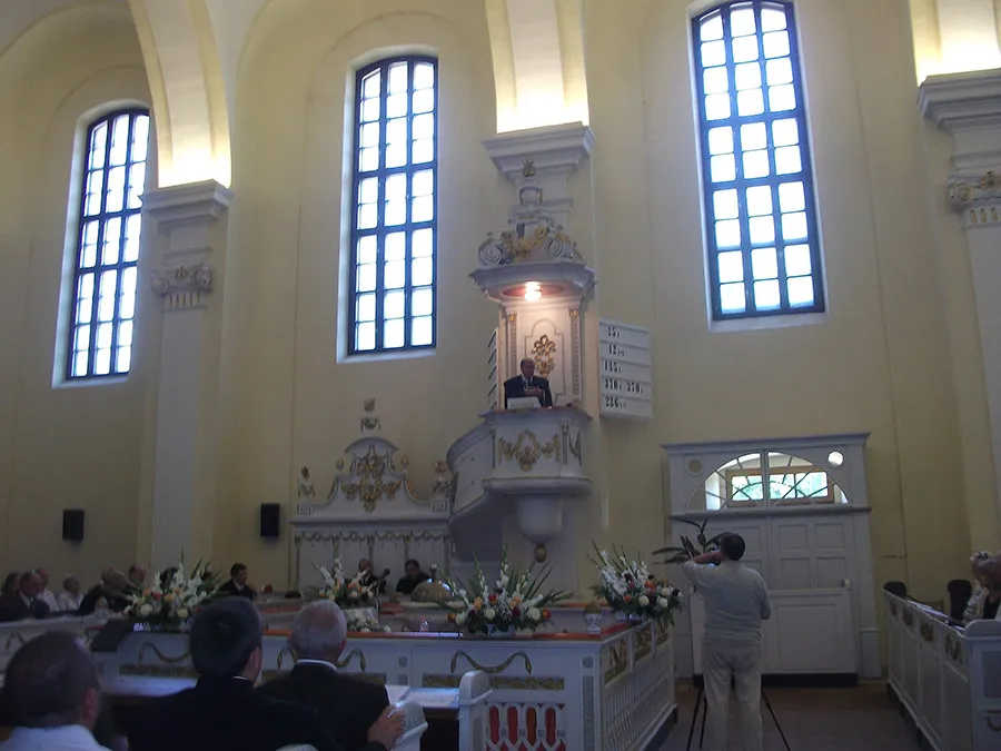 Papp Tibor lelkészbeiktatása és hálaadó istentisztelet a 200 éves templomért