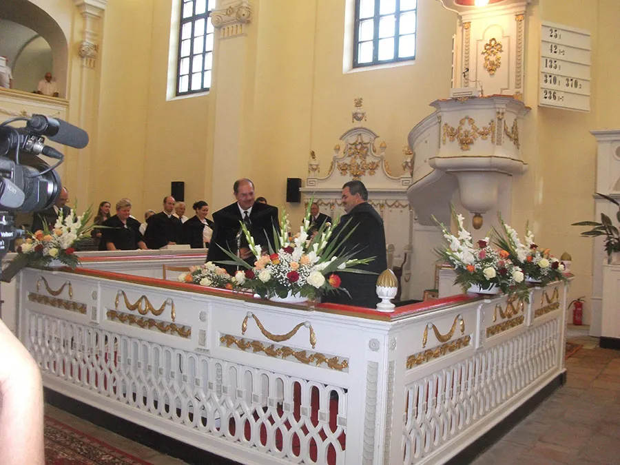 Papp Tibor lelkészbeiktatása és hálaadó istentisztelet a 200 éves templomért