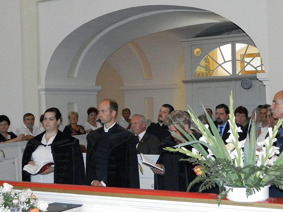 Papp Tibor lelkészbeiktatása és hálaadó istentisztelet a 200 éves templomért