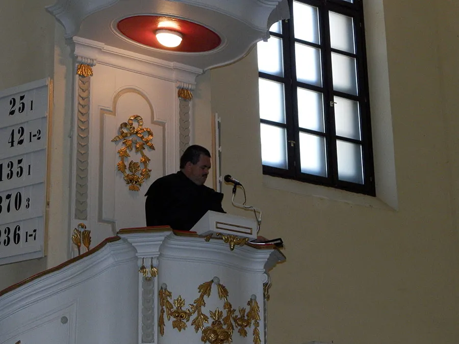 Papp Tibor lelkészbeiktatása és hálaadó istentisztelet a 200 éves templomért