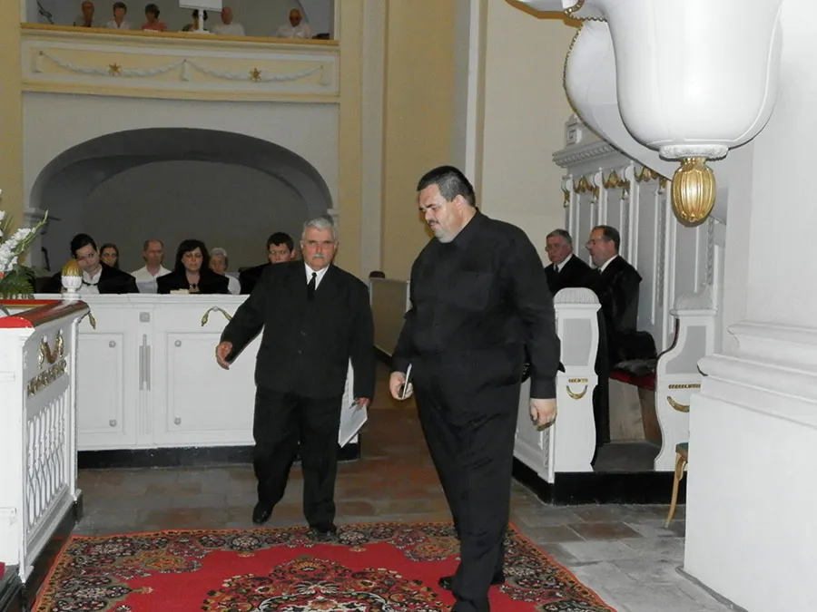 Papp Tibor lelkészbeiktatása és hálaadó istentisztelet a 200 éves templomért