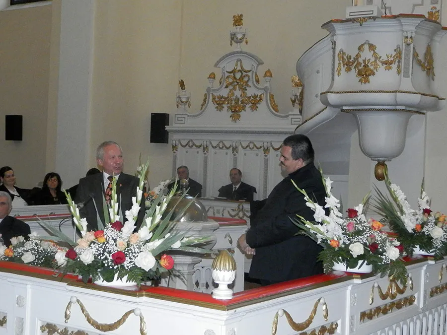 Papp Tibor lelkészbeiktatása és hálaadó istentisztelet a 200 éves templomért