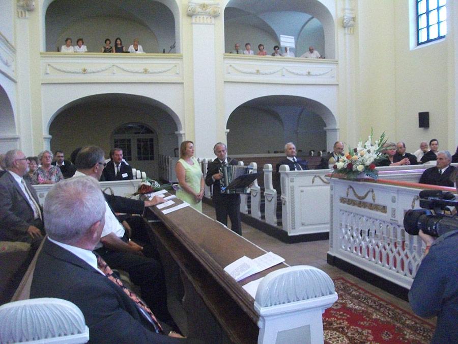 Papp Tibor lelkészbeiktatása és hálaadó istentisztelet a 200 éves templomért