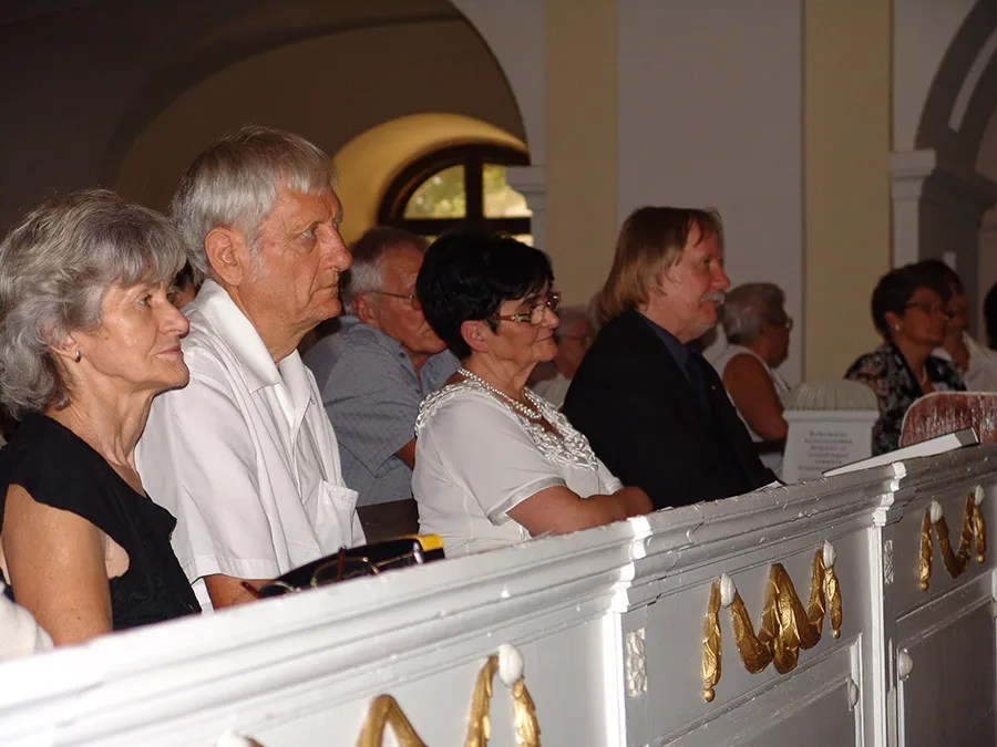 Papp Tibor lelkészbeiktatása és hálaadó istentisztelet a 200 éves templomért