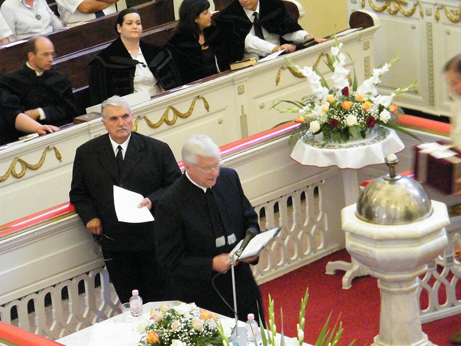 Papp Tibor lelkészbeiktatása és hálaadó istentisztelet a 200 éves templomért