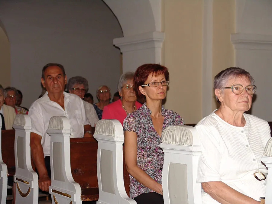 Papp Tibor lelkészbeiktatása és hálaadó istentisztelet a 200 éves templomért