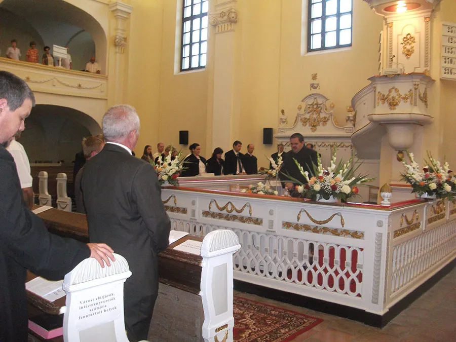 Papp Tibor lelkészbeiktatása és hálaadó istentisztelet a 200 éves templomért