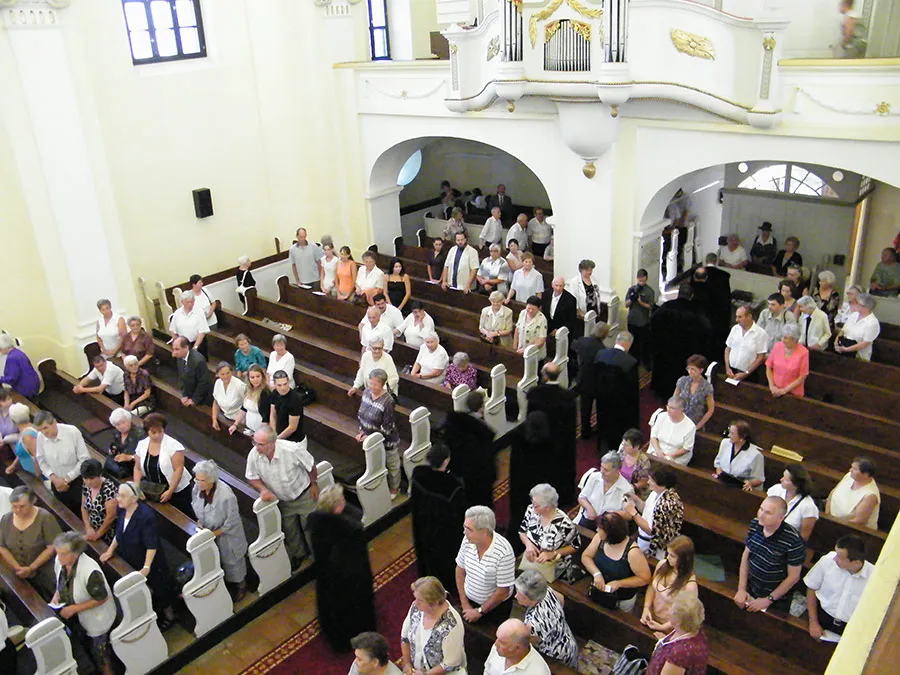 Papp Tibor lelkészbeiktatása és hálaadó istentisztelet a 200 éves templomért