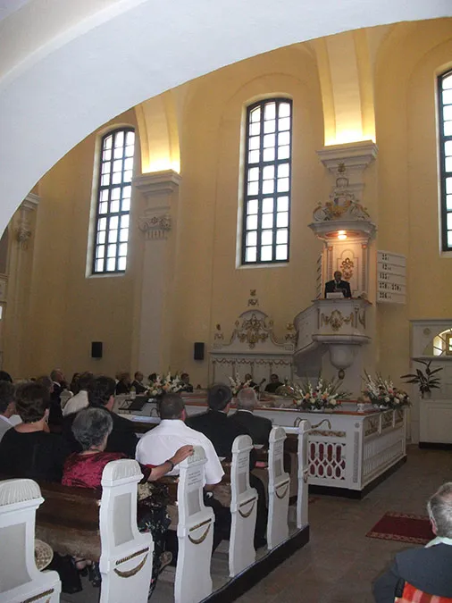 Papp Tibor lelkészbeiktatása és hálaadó istentisztelet a 200 éves templomért