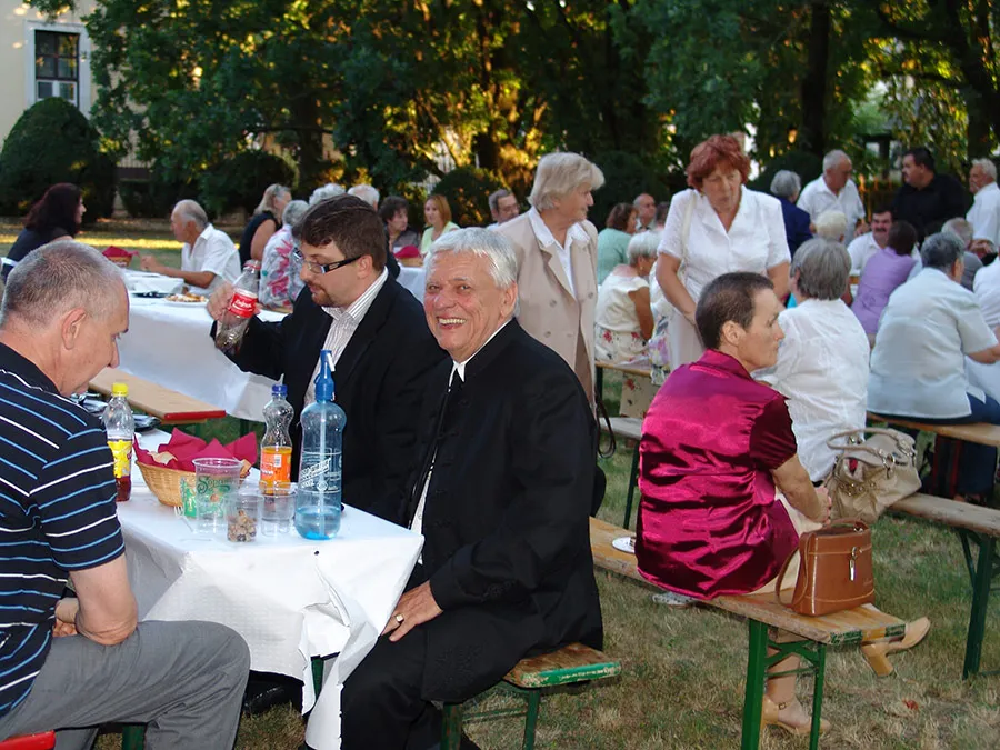 Papp Tibor lelkészbeiktatása és hálaadó istentisztelet a 200 éves templomért