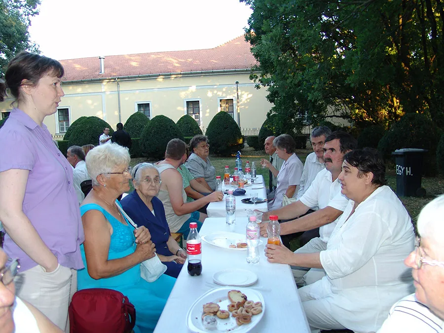 Papp Tibor lelkészbeiktatása és hálaadó istentisztelet a 200 éves templomért