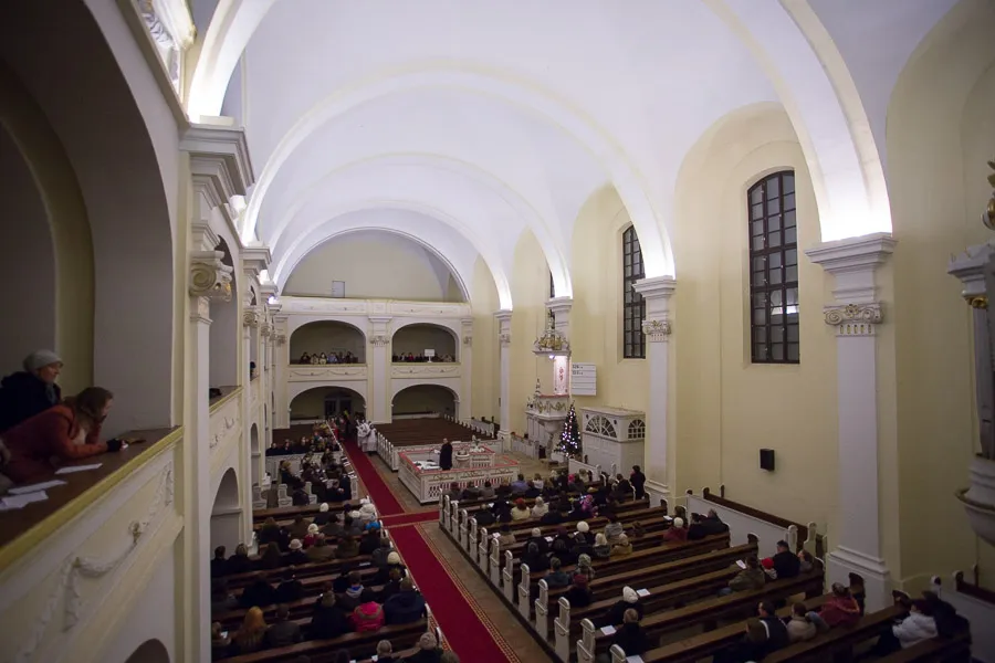 Szentesti ünnepi istentisztelet a teplomban