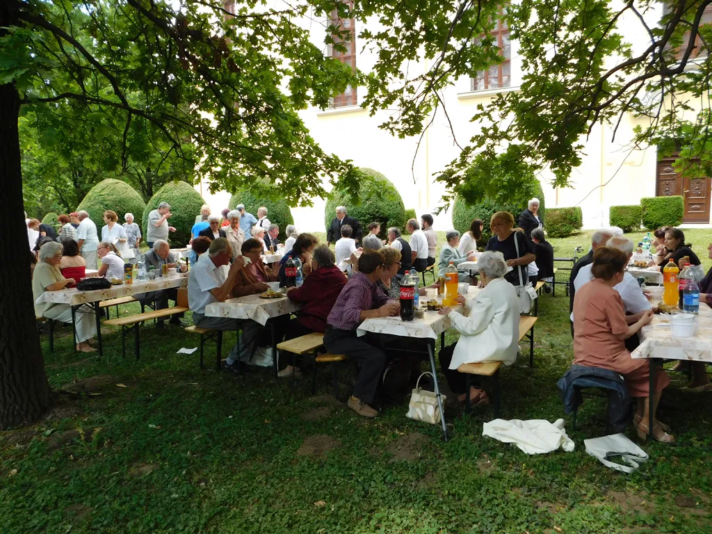 Pünkösdi istentisztelet, konfirmáció és konfirmandus találkozó 2017
