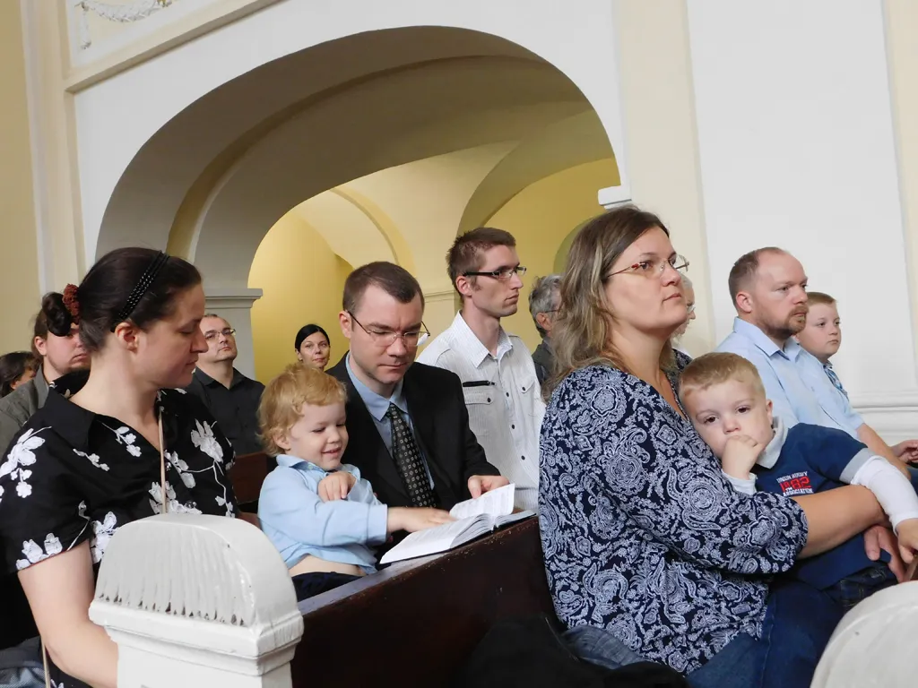 Pünkösdi istentisztelet, konfirmáció és konfirmandus találkozó 2018