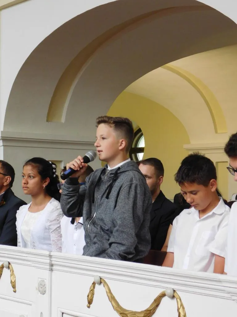 Pünkösdi istentisztelet, konfirmáció és konfirmandus találkozó 2018