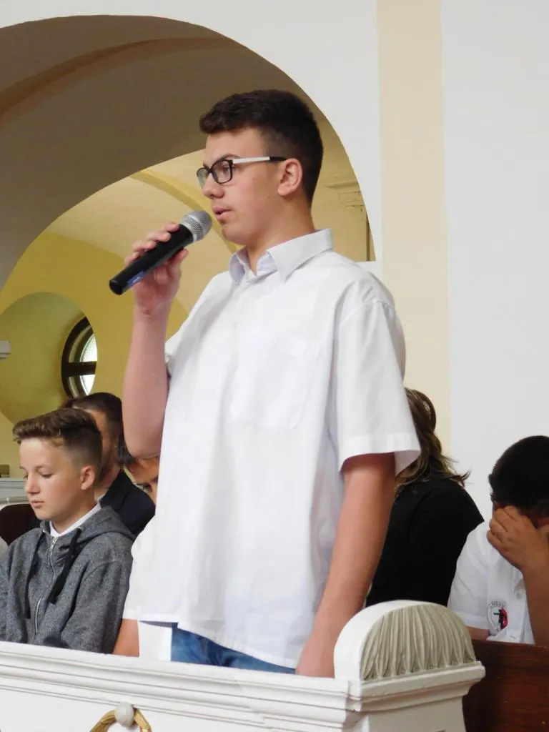 Pünkösdi istentisztelet, konfirmáció és konfirmandus találkozó 2018