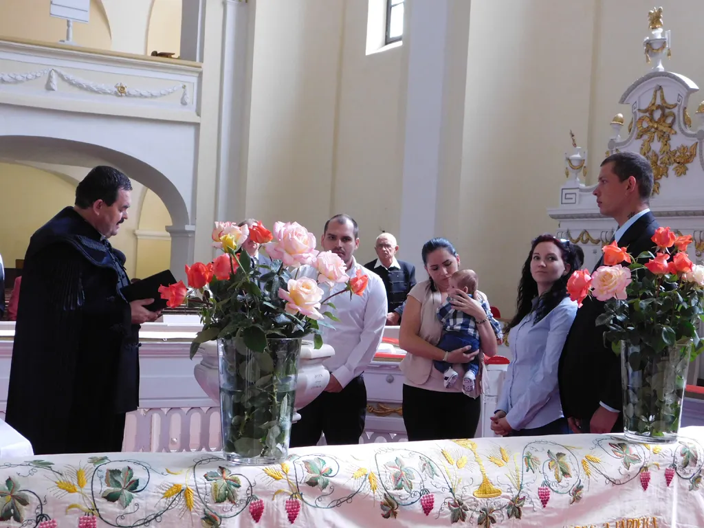 Pünkösdi istentisztelet, konfirmáció és konfirmandus találkozó 2018