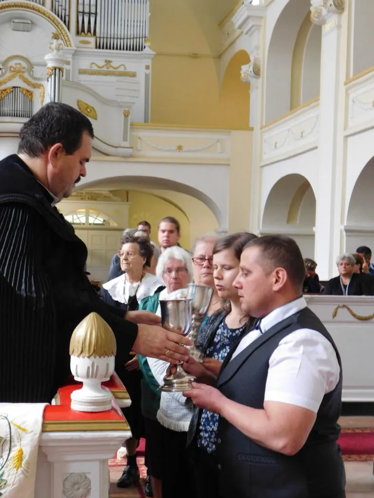 Pünkösdi istentisztelet, konfirmáció és konfirmandus találkozó 2018
