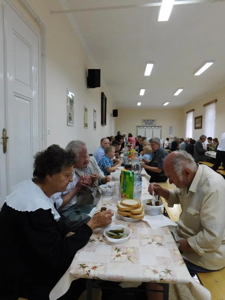 Pünkösdi istentisztelet, konfirmáció és konfirmandus találkozó 2018