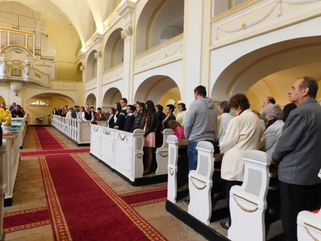 Pünkösdi istentisztelet, konfirmáció és konfirmandus találkozó 2016