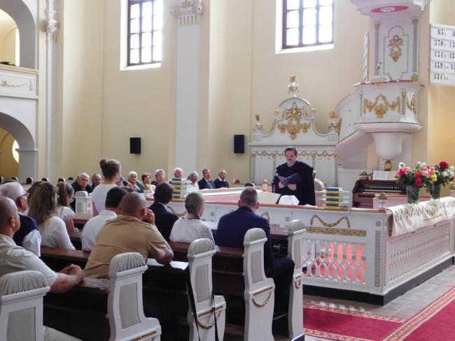 Pünkösdi istentisztelet, konfirmáció és konfirmandus találkozó 2017