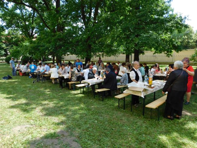 Pünkösdi istentisztelet, konfirmáció és konfirmandus találkozó 2017